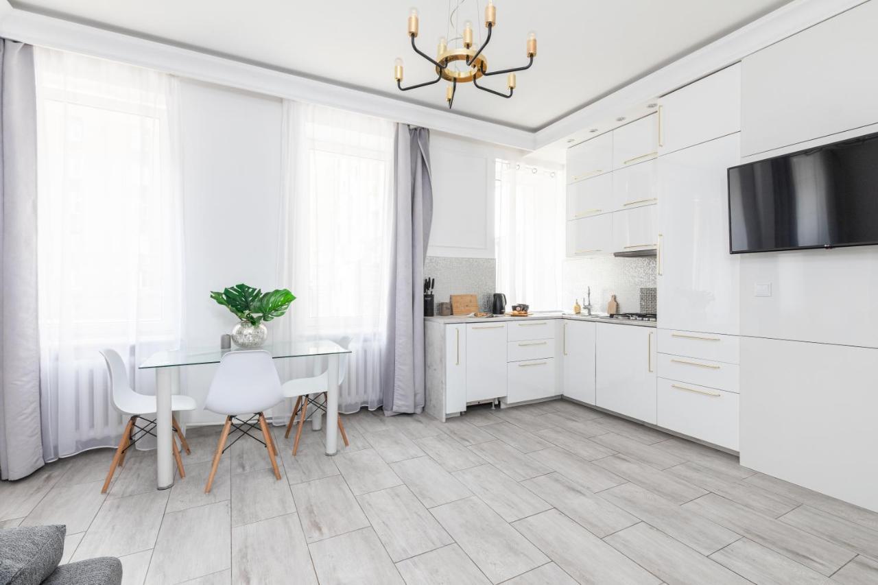 Superapart Chmielna 73A, City Center Warsaw Ngoại thất bức ảnh
